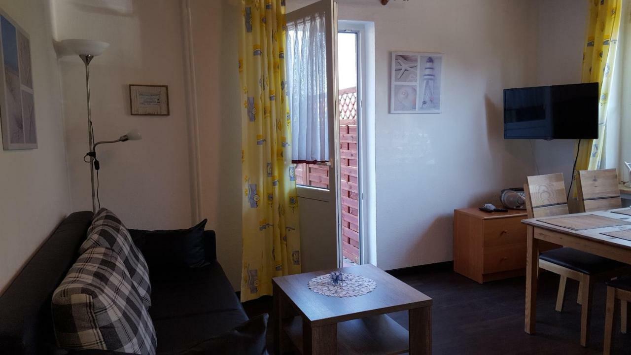 3 Mit Terrasse Haus Annegrete *